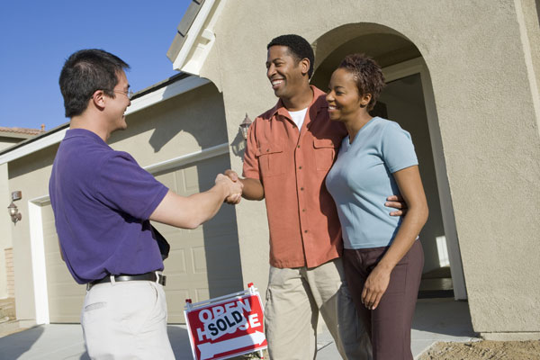 Real Estate Agent Making a Sale
